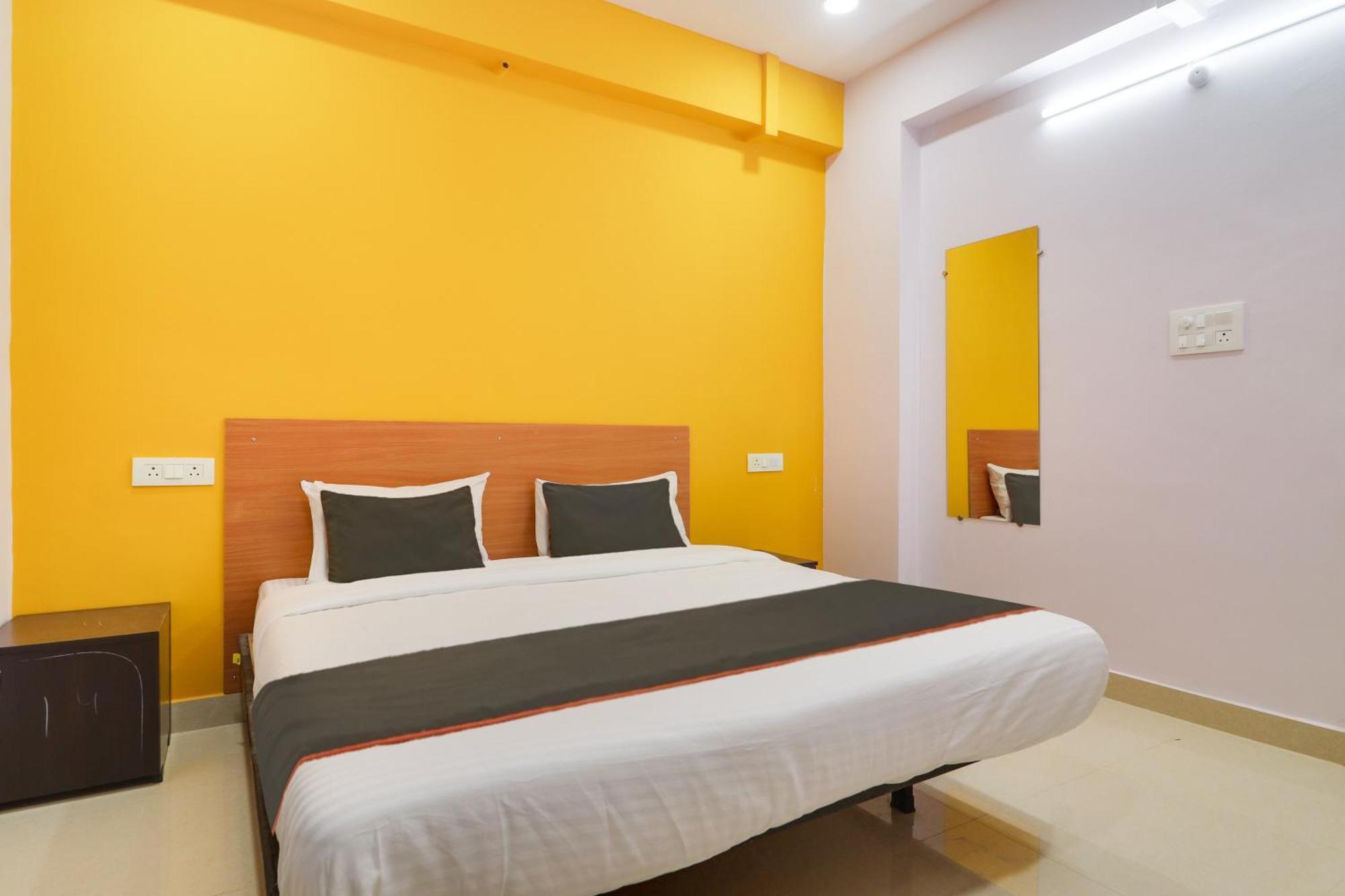 Hotel Collection O Rbs Kothapet-Nagole Road Hyderabad Exterior foto
