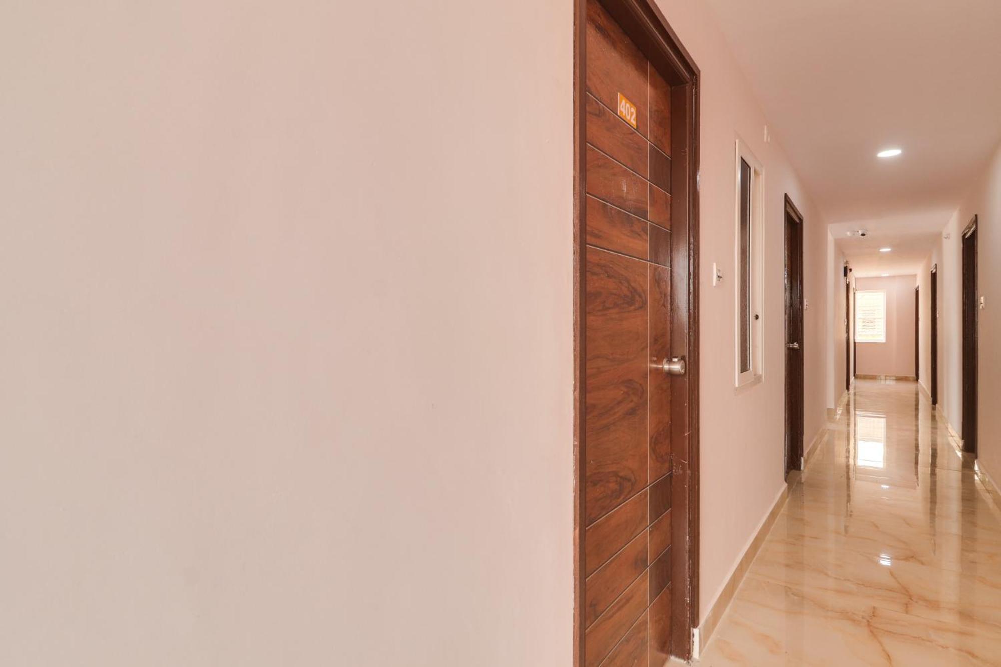 Hotel Collection O Rbs Kothapet-Nagole Road Hyderabad Exterior foto