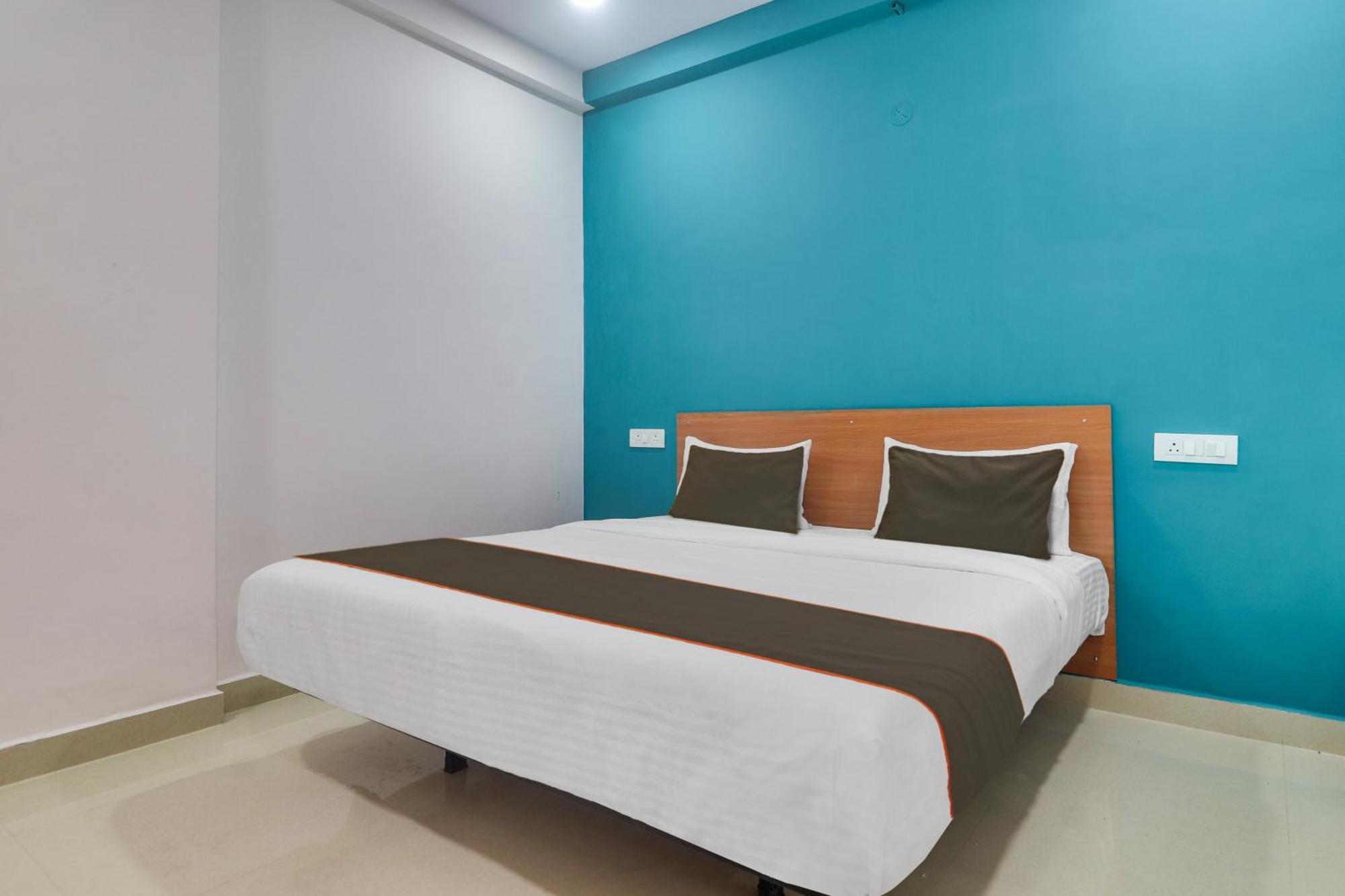 Hotel Collection O Rbs Kothapet-Nagole Road Hyderabad Exterior foto